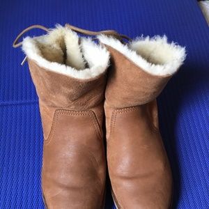 UGG  Naiyah Lace Back Closure Boots
